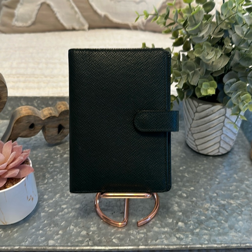 Louis Vuitton Tiaga Agenda (w/map)